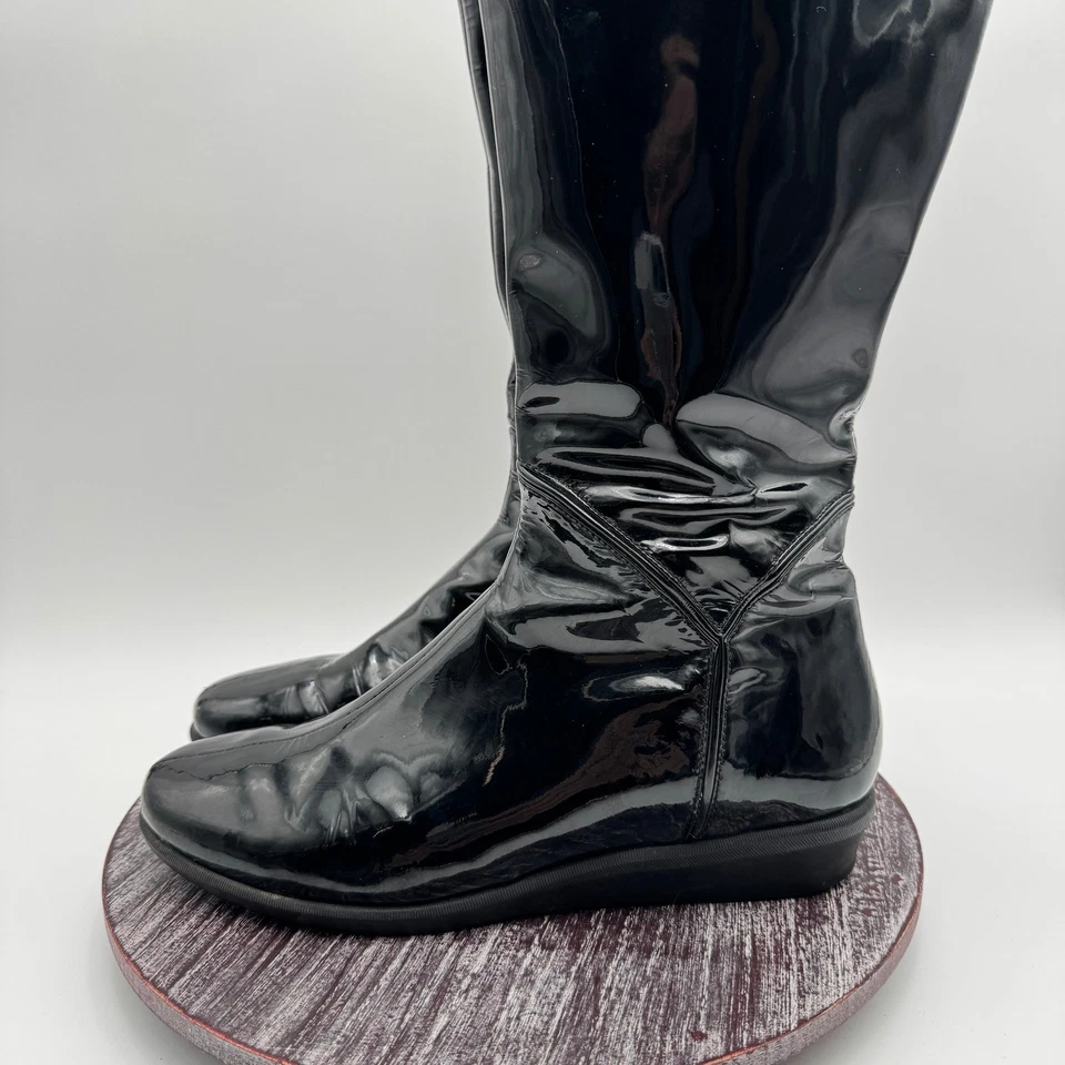 Botas Cole Haan para mujer 9,5 altas charol hasta la rodilla impermeables cuña zapatos de montar Foto 3 de 4