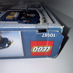 LEGO Creator Expert: Volkswagen Beetle (10187) Released 2008 Retired 2020