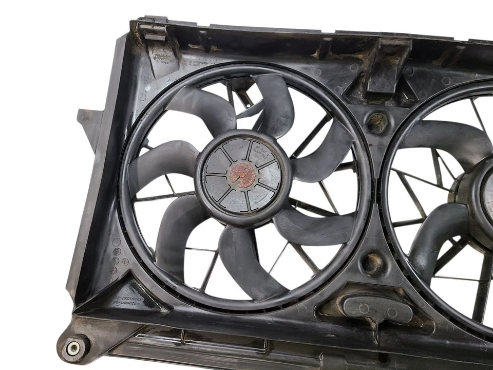 Conjunto de motor de ventilador de radiador ventilador duplo compatível com 07-14 SUBURBAN 1500 636895 - Imagem 2 de 4