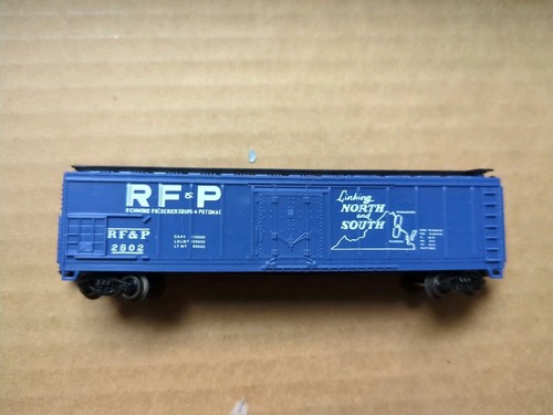 Coche de caja Life-Like N escala 40' Richmond Fredericksburg & Potomac RF&P 2602 difícil de encontrar | Zustand: Used