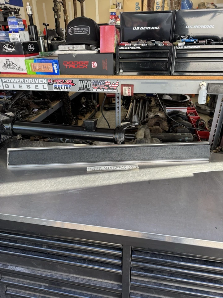 Dodge Ram 1981-90 moldura de puerta de pasajero W150 D150 W250 D250 W350 D350 Cummins Foto 2 de 4