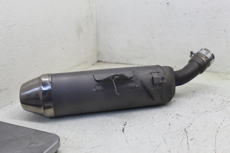 2011 SUZUKI GSXR600  600 EXHAUST PIPE MUFFLER SLIP ON CAN SILENCER C56D - Image 4 of 4