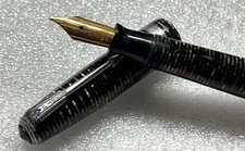 1945 Parker Standard Emerald Pearl Blue diamond fountain pen