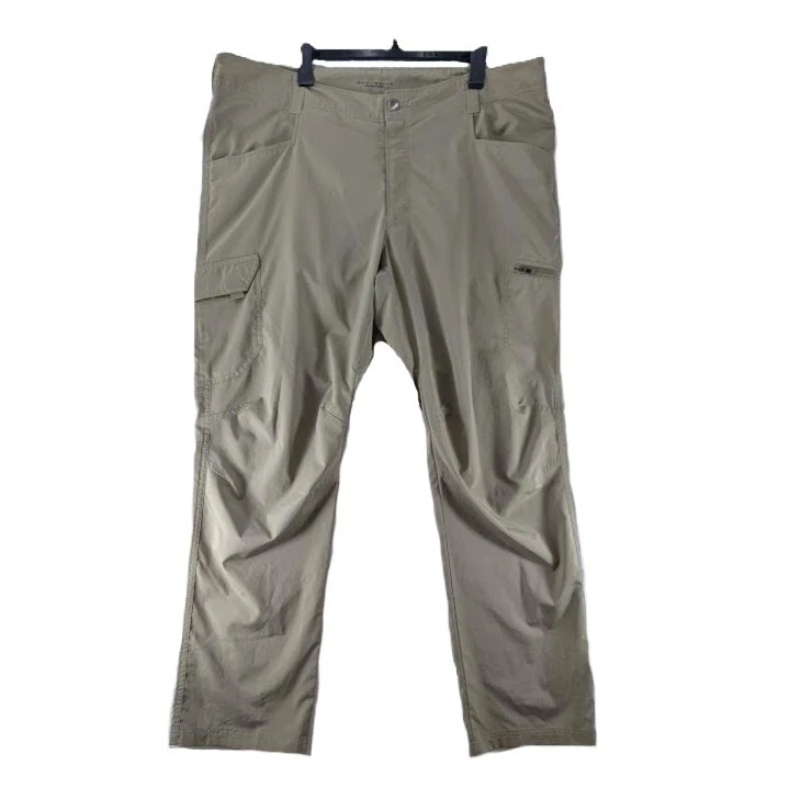 Columbia Cargo Pants Mens Size 40 x 32 Khaki Beige Lightweight Omni-Shade Hiking