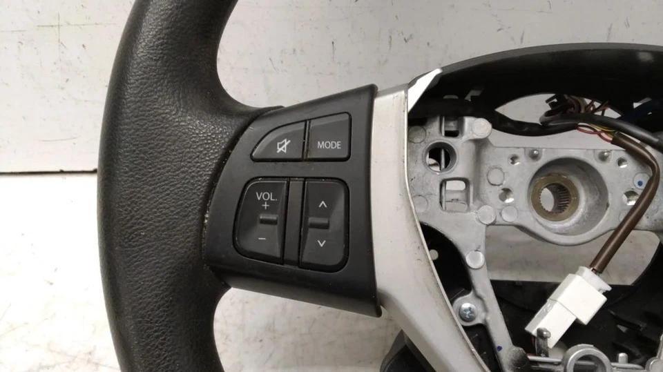 Suzuki SX4 S-Cross 2018 1.0 Volante Multifunzionale 48110-54P41 Benzina Foto 2 de 4