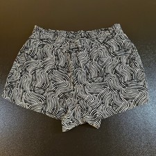 A New Day Woven Shorts Elastic Waist Comfy Black White Pattern Womens Large