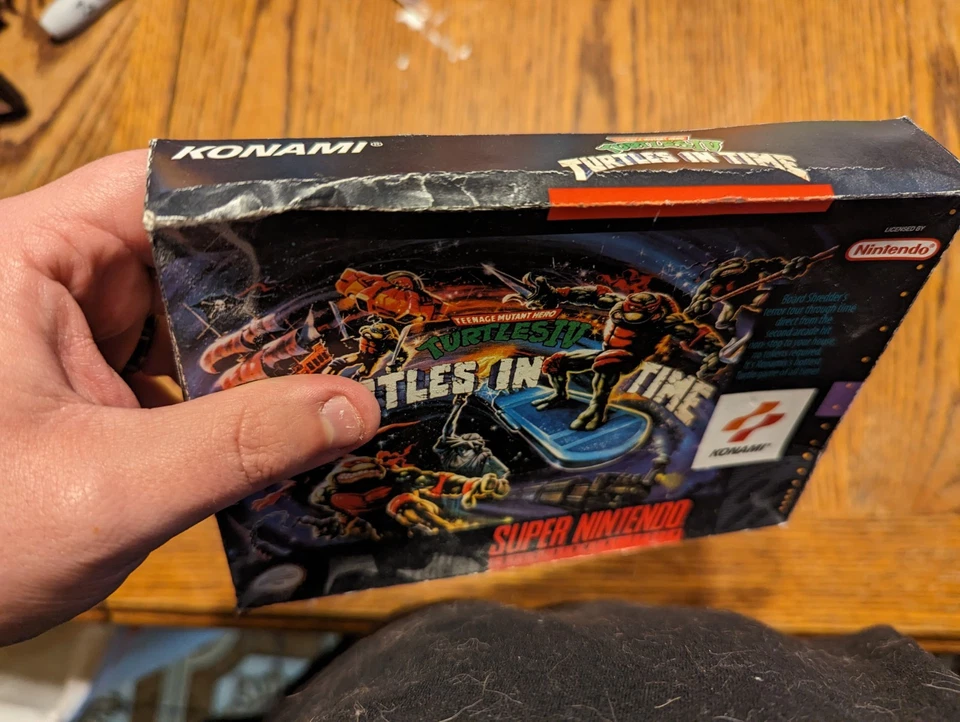 SNES Teenage Mutant Ninja Turtles IV: Turtles in Time, carro y caja *sin manual** Foto 3 de 4