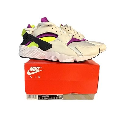 NIKE AIR HUARACHE size 13 DD1068-104 NEON MAGENTA NEW