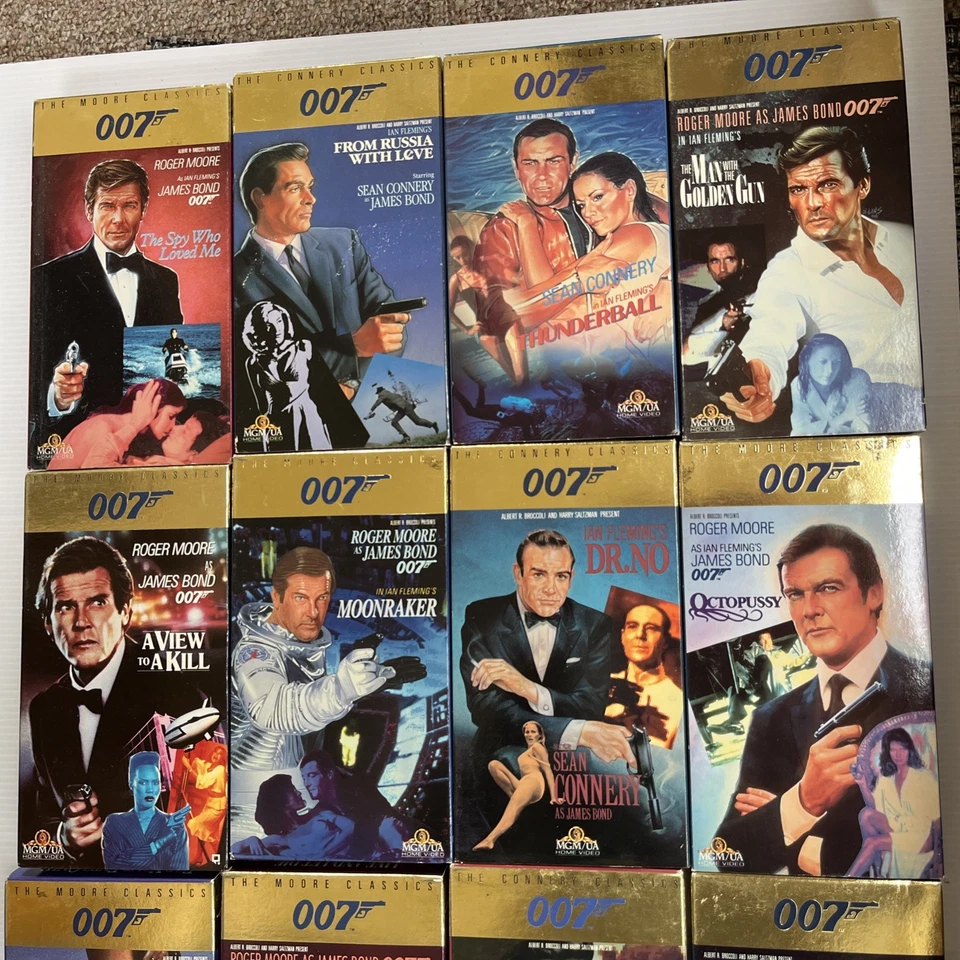 18 James Bond Movies VHS lot - see description for titles - Image 3 of 4