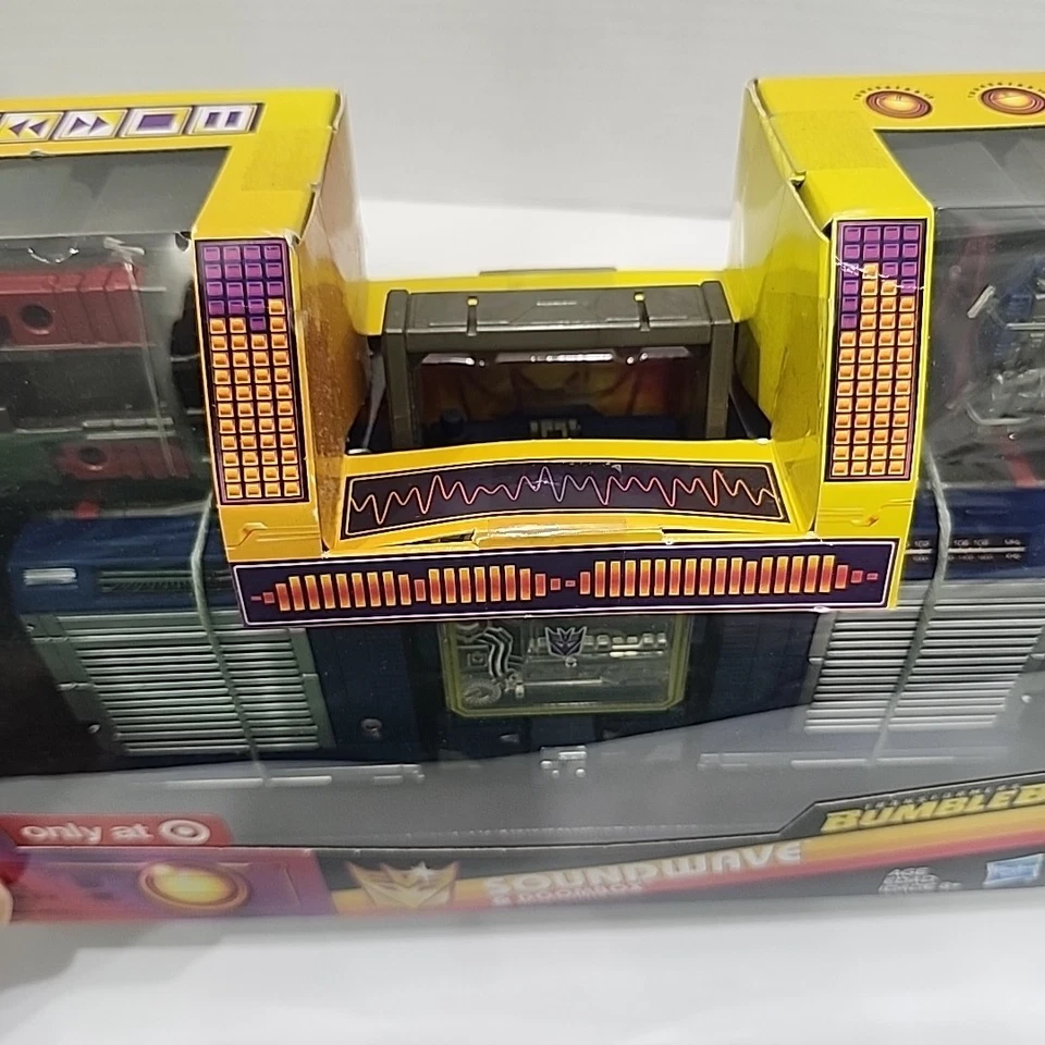 Figura de acción Transformers Soundwave y Doombox Target exclusiva de lujo 2017 Foto 2 de 4