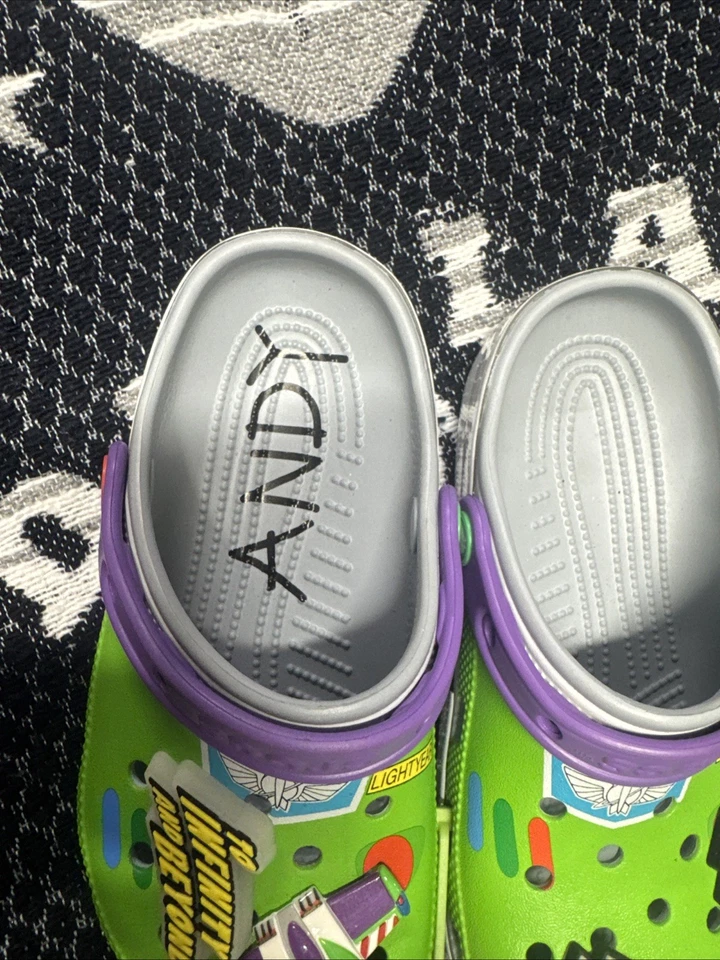 Zapatos Crocs Niños Talla J2 Buzz Lightyear Toy Story - ENVÍO GRATUITO  Foto 4 de 4