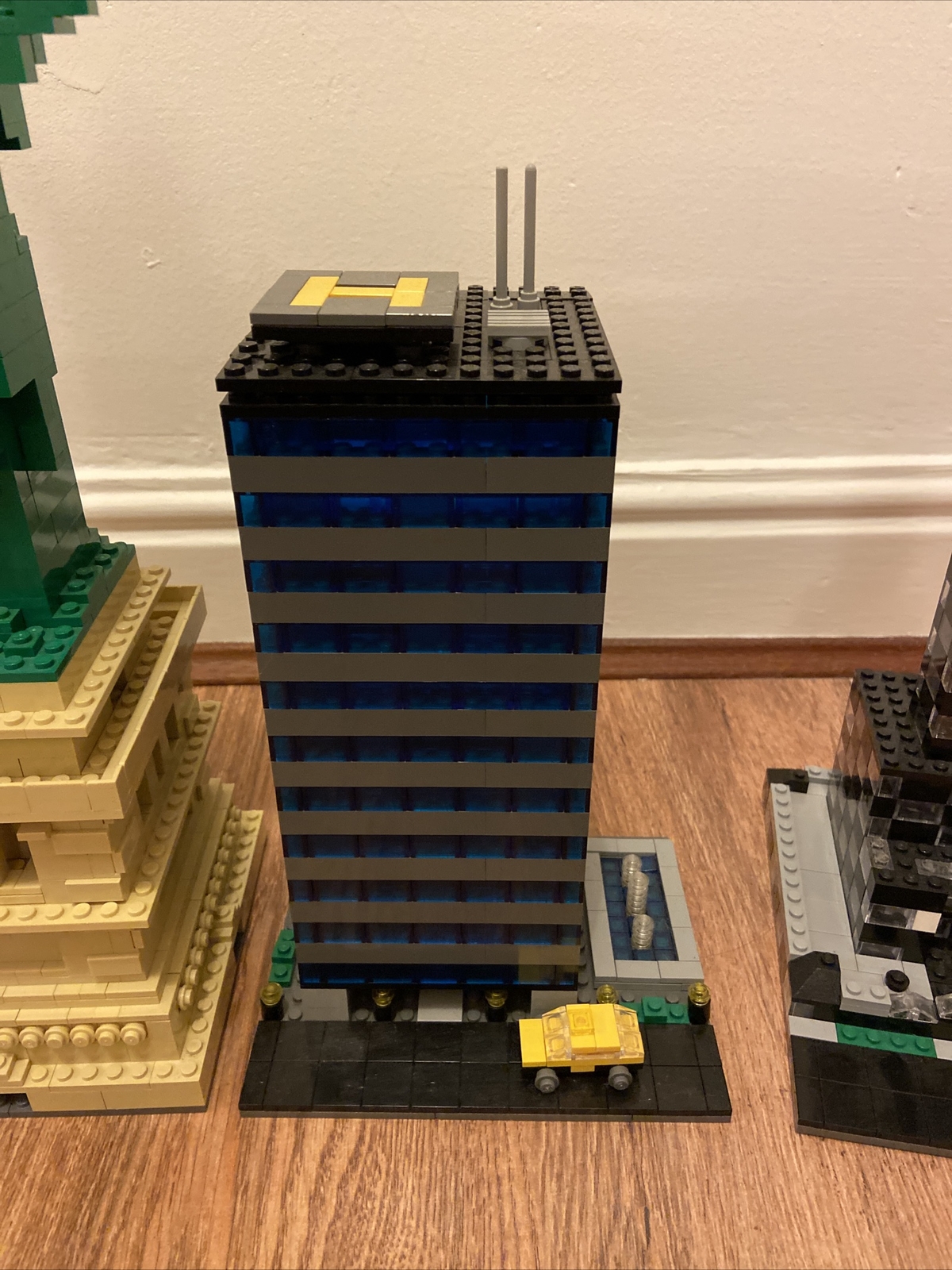 Picture 4 of 9