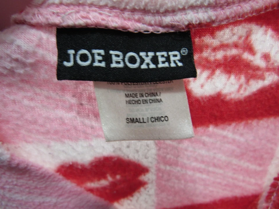 Pijama Joe Boxer tamanho P rosa vermelho lábios zíper frontal pés de lã manga longa - Imagem 2 de 4