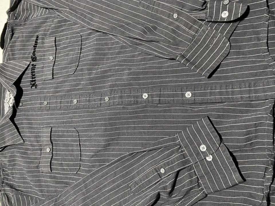 Camisa Xtreme Couture Para Hombre Talla XXL Rayas Abotonada Manga Larga X6 Foto 3 de 4