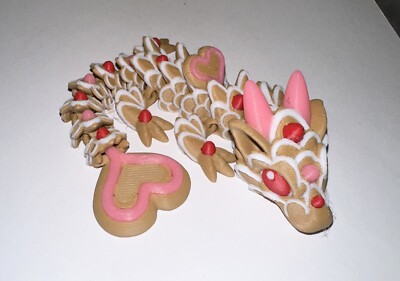 6'' 3D Printed Sugar Cookie Dragon with Red/Pink Accents, Articulated Valentines