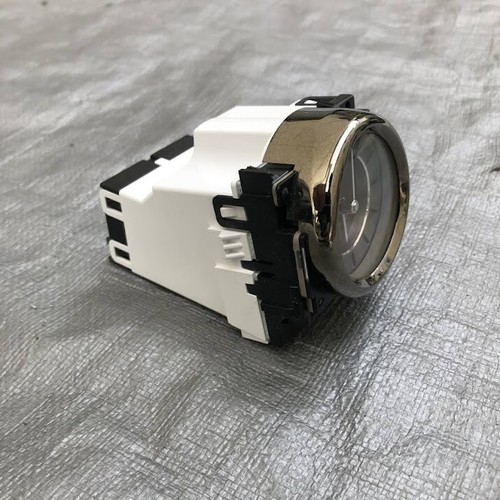 Toyota Genuine LS460 LS600h 2013-2017 Dash Clock Analog Luxury 83910-50082 OEM - Picture 4 of 9