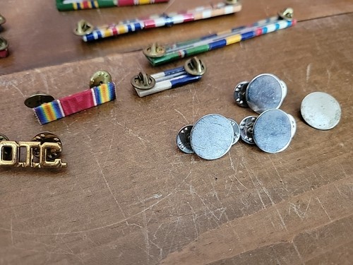 Lot of Vintage Military Medals Pins Bar - Picture 6 of 14