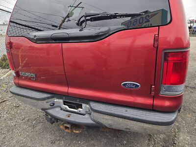Used Right Rear Cargo Door Assembly Back fits: 2005 Ford Excursion lower Right R