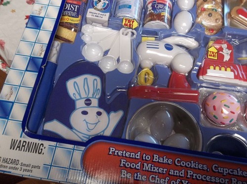 Rarissimo set gioco cucina Pillsbury Doughboy vintage stile n. 190 Sky Kids 1998 nuovo con scatola - Foto 7 di 9