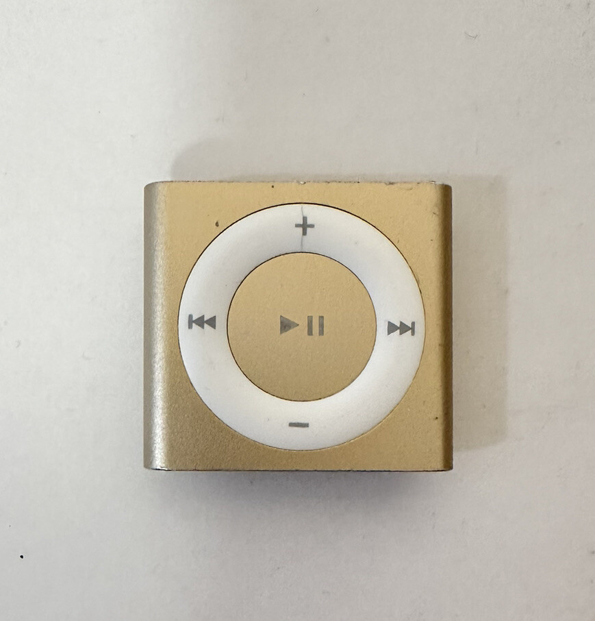 Apple iPod shuffle 4th Generation Gold (2 GB) | eBay Apple iPod shuffle 4th Generation Gold (2 GB) | eBay