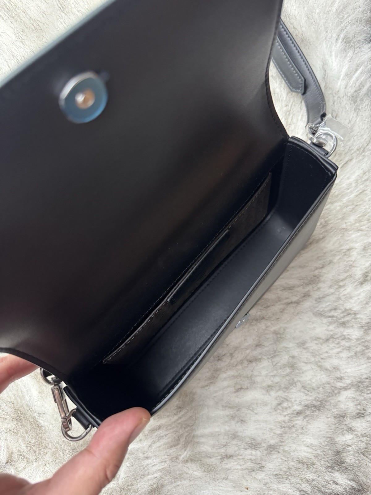Montblanc Meisterstuck Selection Soft Mini Bag | Black | Medium image 8