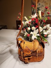 RARE 1970S VINTAGE Mexican Leather  Sheepskin HORSE SADDLE SHOULDER BAG PURSE