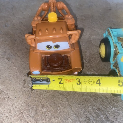 Disney Pixar El Matador & Toe Maters Shake N Go Cars funktioniert - Bild 8 von 8