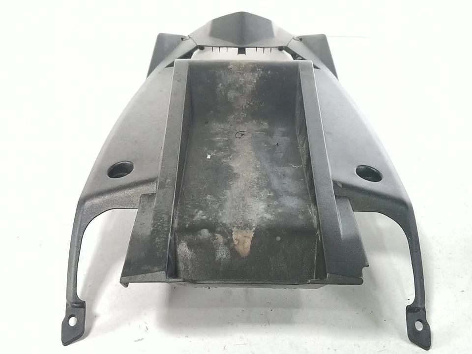 19 Suzuki GSX250R GSX 250 tampa de carenagem traseira preta de plástico 63111-20K00 - Imagem 2 de 4