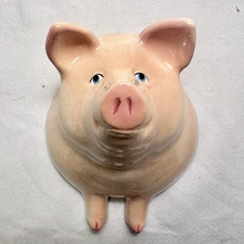 Vintage Farmhouse Country Grandma Core Ceramic Pig Wall 3D Decor