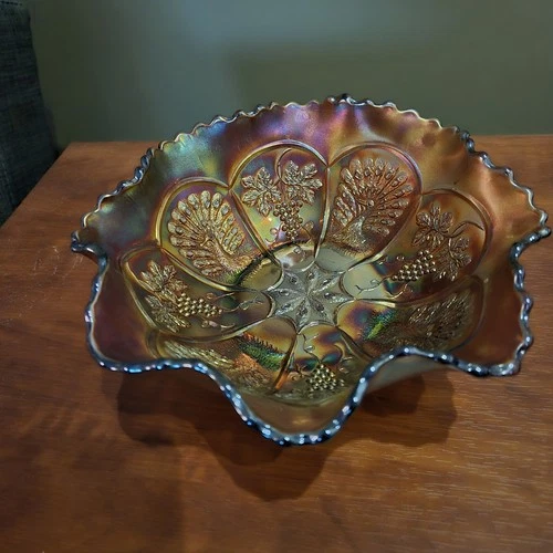 Fenton Peacock And Grape Carnival Glass Bowl