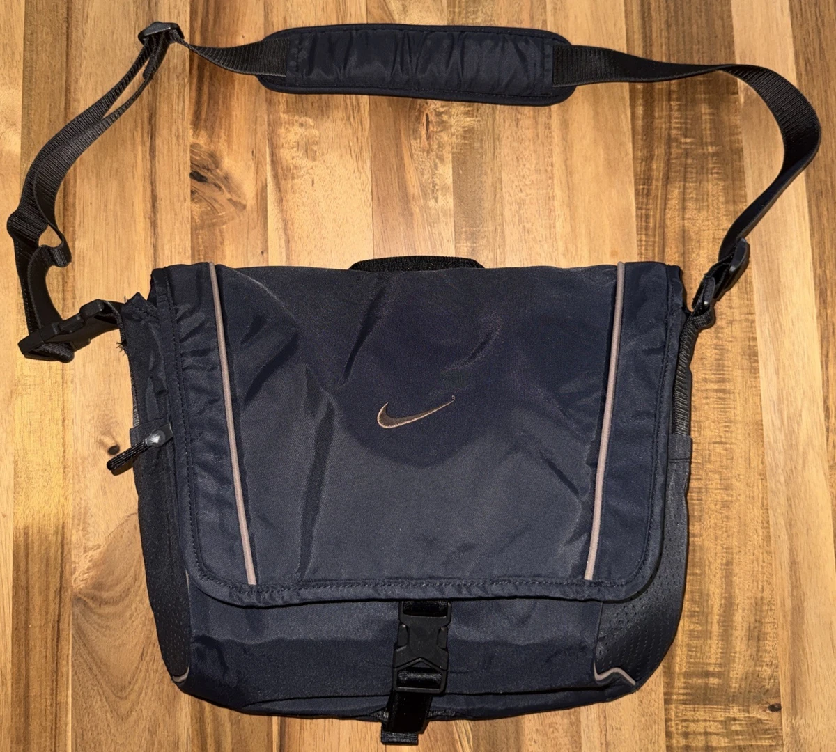Nike Men's Nylon Messenger Bags for sale | eBay