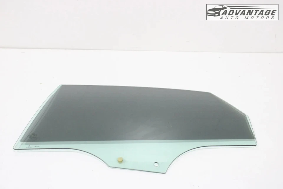 2017-2024 奥迪 A4 四轮 B9 后门左窗玻璃 8W5845205 原始设备制造商 — 第 2/4 张图片