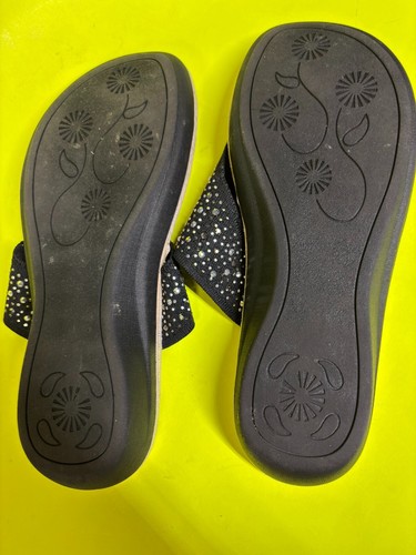 CLIFFS BY WHITE MOUNTAIN THONG SANDALS WOMANS SZ 11 BRAND NEW BLACK COMFORT FOAM - Picture 6 of 8