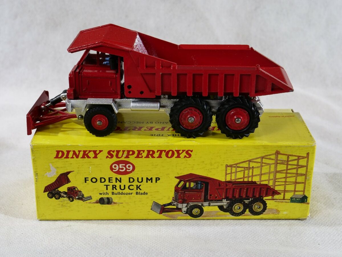 Dinky Toys GB No. 959 FODEN Dump Truck Bulldozer Blade In Dinky Toys GB No. 959 FODEN Dump Truck Bulldozer Blade In