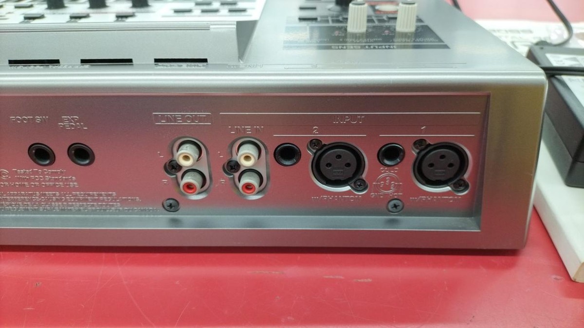 BOSS BR-1200CD Digital Recording Workstation Excellent BOSS BR-1200CD Digital Recording Workstation Excellent