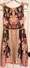 T Tahari "Phoebe" Mirrored Floral Dress Sz 4 A~Line Cocktail Dress Garden Party