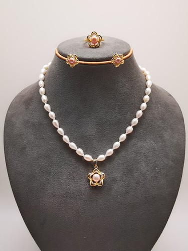 Genuine White Natural Sea Pearl Necklace Earrings Ring Set Real 9ct Gold Filled - Picture 3 of 22