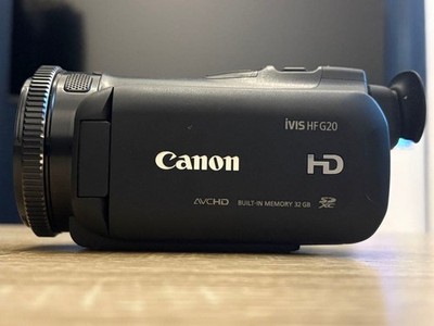 Canon iVIS HF G20 Black Camcorder Video Camera Full HD 10x Zoom touch panel Exc
