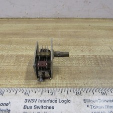 VARIABLE CAPACITOR 7 pF 5 to 7 pF 1/4 in Shaft