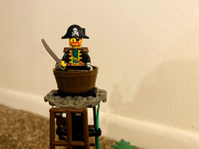 Vintage Lego Pirates Set #6270 Forbidden Island 100% COMPLETE w/ box and instr.