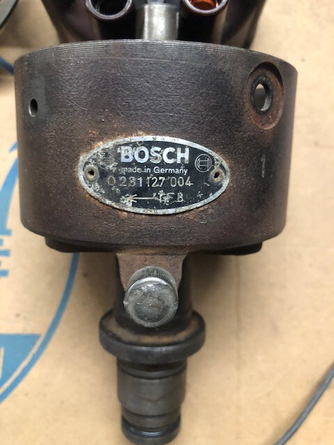 Maserati Ghibli Bora Mexico Bosch Ignition Distributor Part# 0231127004 complete
