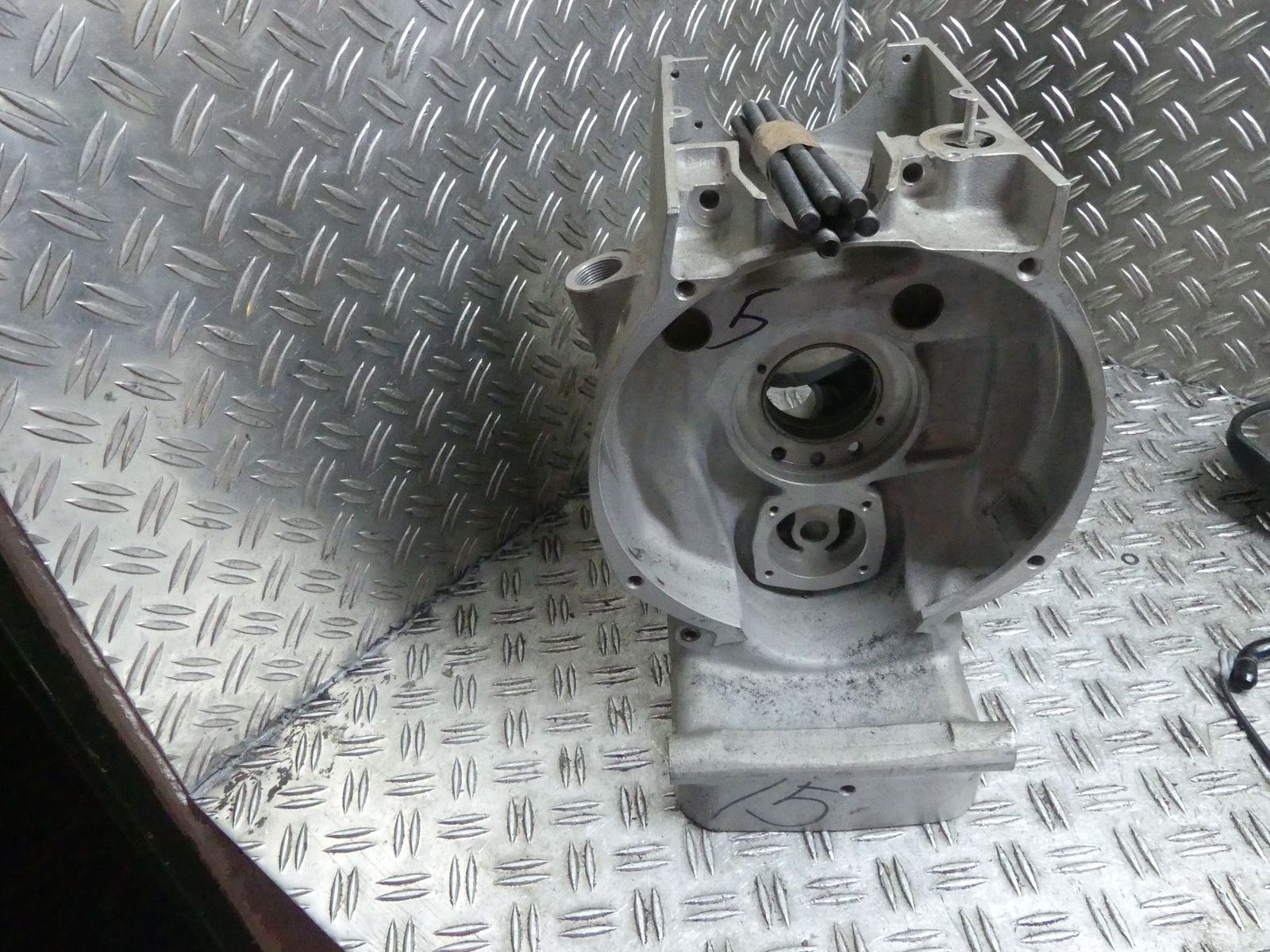 Foto 17 di 24