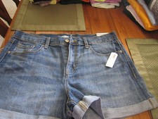 NWT Womens Old Navy Denim Shorts Size 10 3" inseam