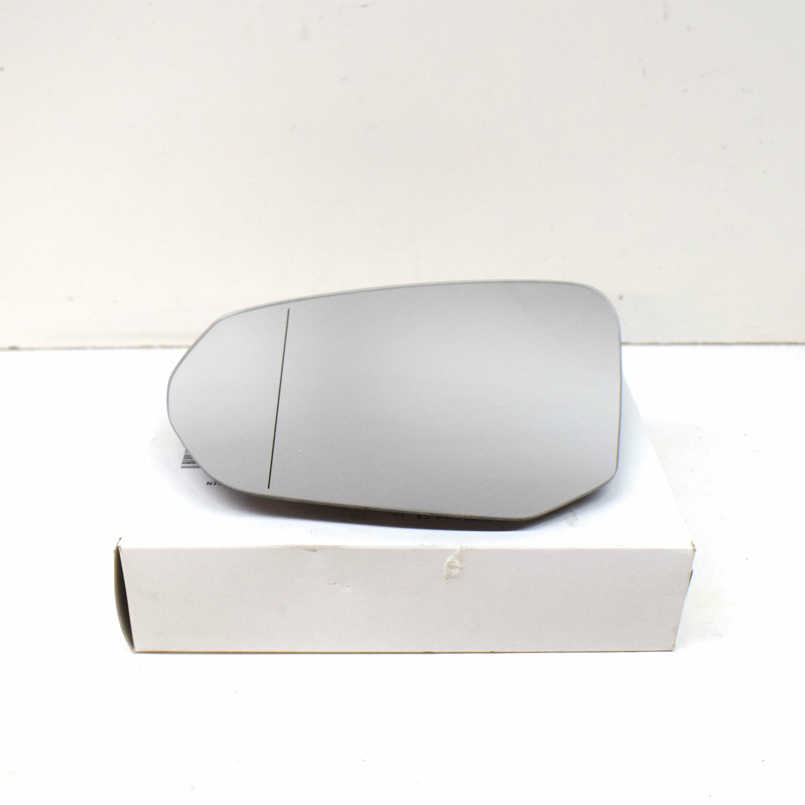NEW AUDI Q3 F3 FRONT LEFT DOOR MIRROR GLASS WIDE-ANGLE 81A857535E 81A-857-535-E