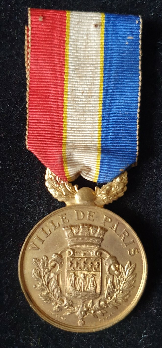 Médaille Intimes Sauveteurs DLSEDLM Paris