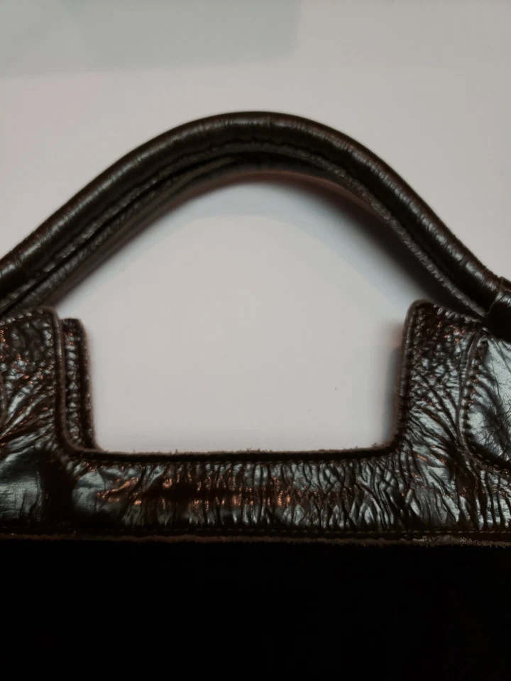 BOLSO FOLEY & CORRINA, gamuza marrón y charol Foto 3 de 4