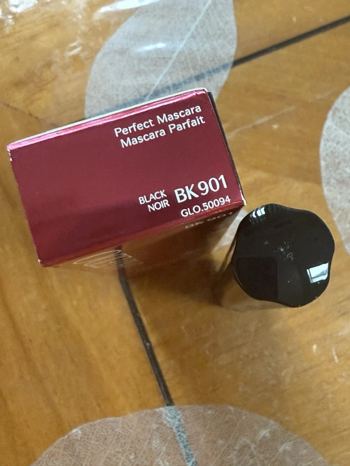 Shiseido Perfect Mascara Volume,Length & Luster Black BK 901 Full Size .29oz NIB - Image 3 of 4