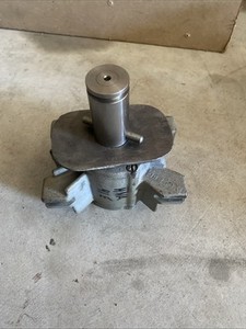 Bearing and Shaft Hub Assembly, Upper fitting Hobart Saws 5514, 5614 Repl.108227