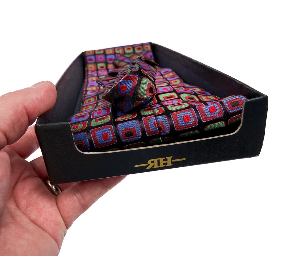 Conjunto de pajarita R Hanauer de seda colorida geométrica formal autocorbata EE. UU. Foto 3 de 4