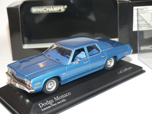 Dodge Monaco 1974 Bleu Métallisé – Miniature KK-Scale 1/18, Modèle Métal, Collection